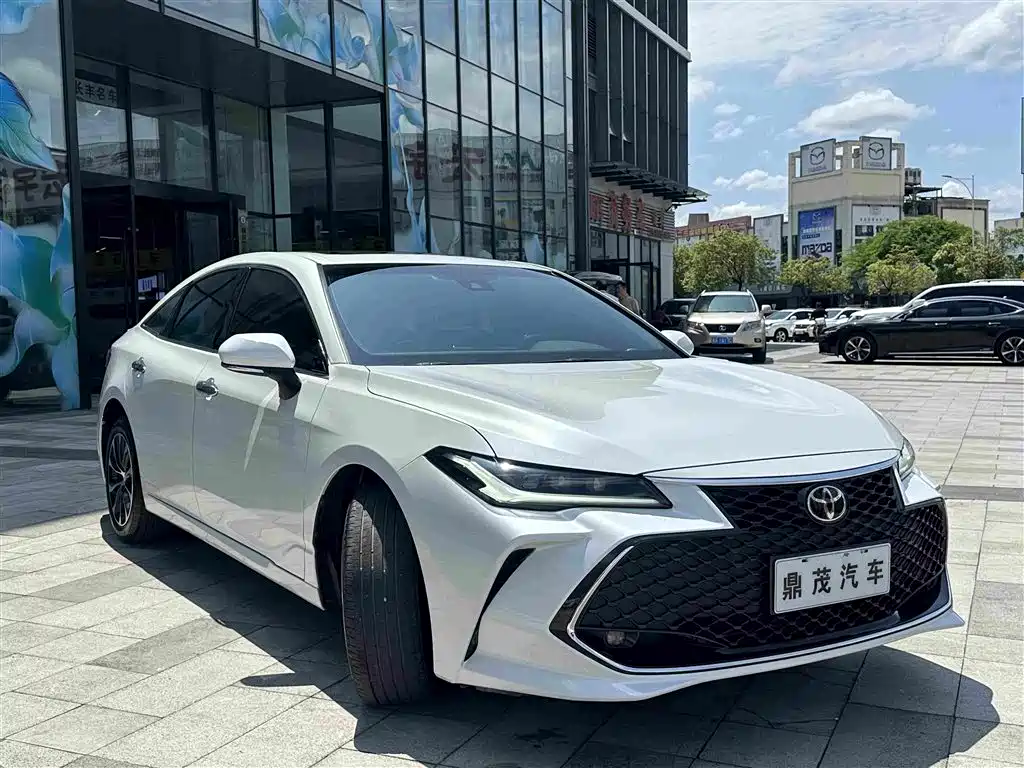 TOYOTA ASIAN DRAGON