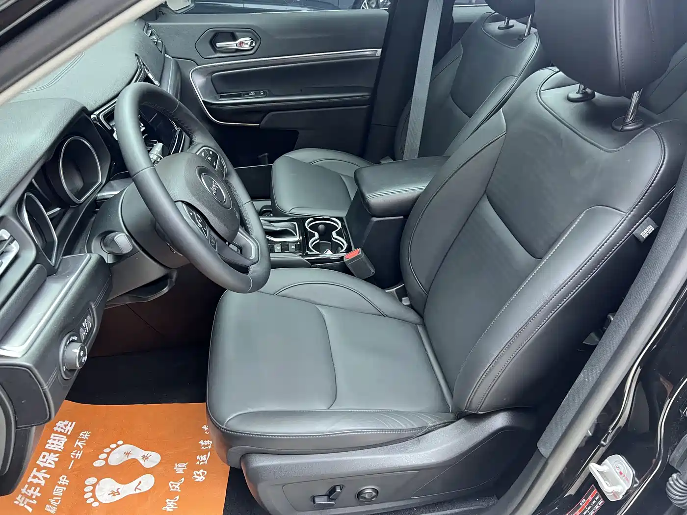 Jeep Grand Commander 2019 2018 2.0T 4WD Joy Edition (China VI)