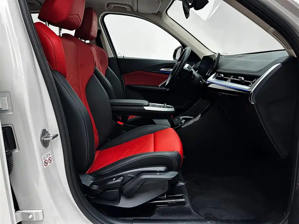 BMW X1 2023 sDrive20Li X Design Package фото 21