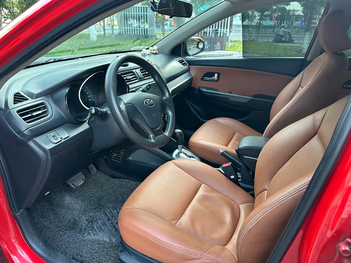 Kia K2 2015 Sedan 1.4L AT GLS фото 13