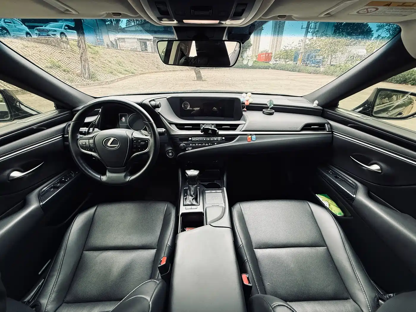 Lexus ES 2020 200 Excellence фото 28