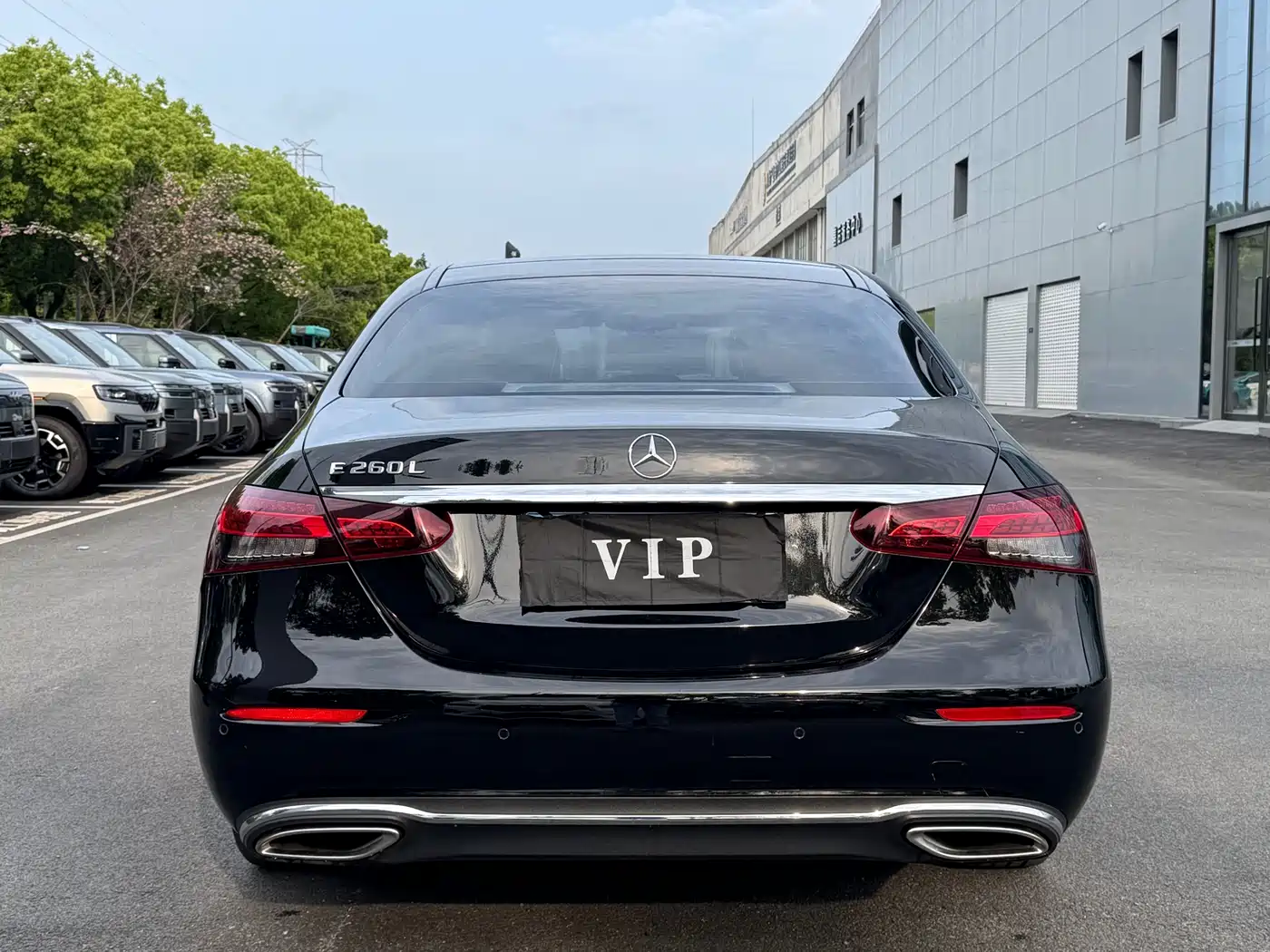 Mercedes-Benz E-Class 2022 E 260 L фото 18