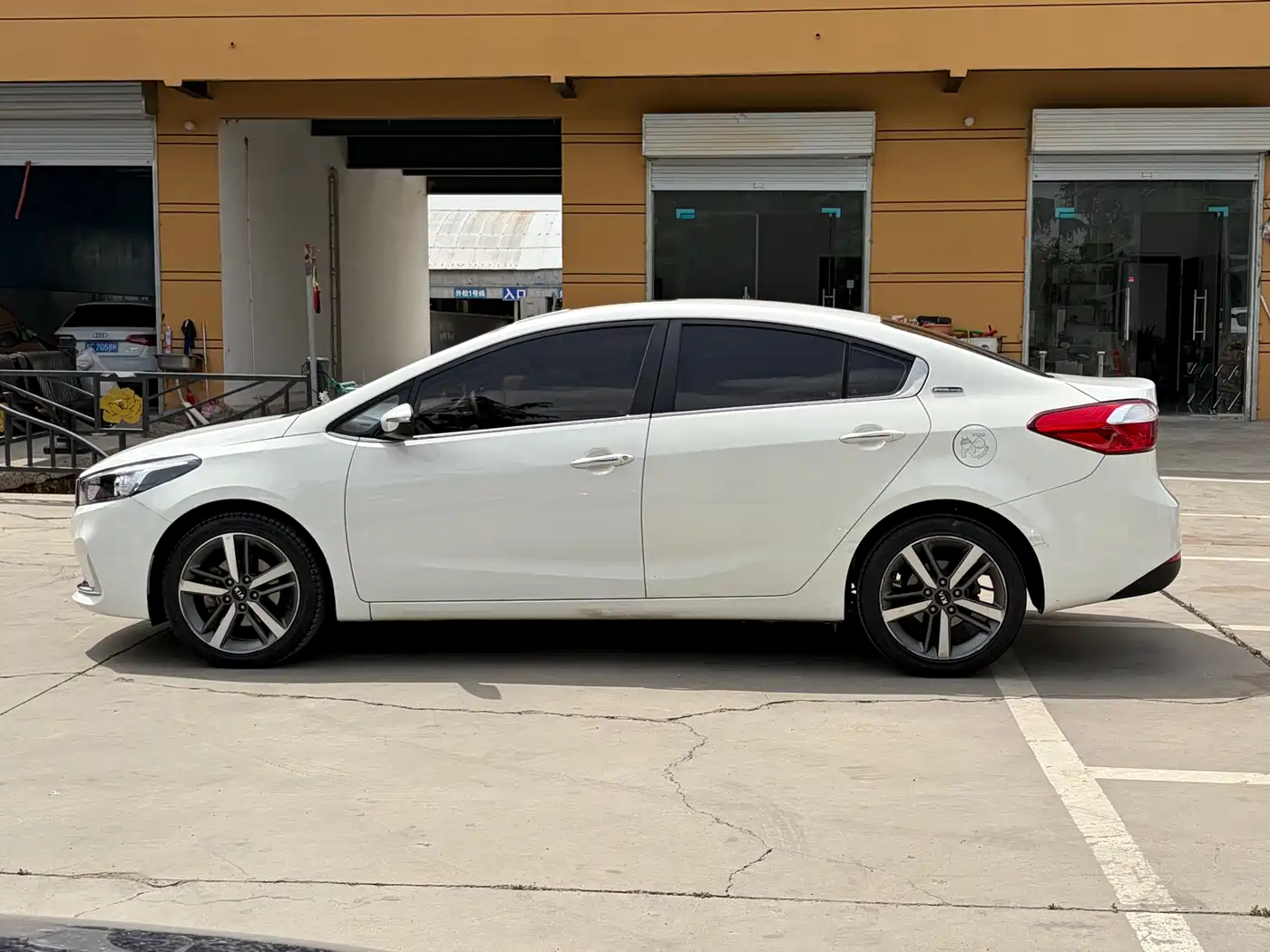 KIA K3
