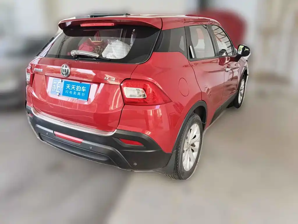 Zhonghua V3 2015 2015 1.5L Automatic Comfort Model