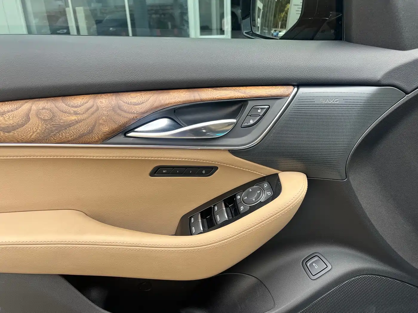 Cadillac CT5 2025 2024 28T Premium