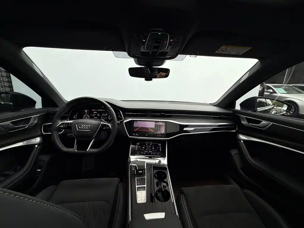 Audi A6L 2024 55 TFSI quattro Exclusive Dynamic фото 8