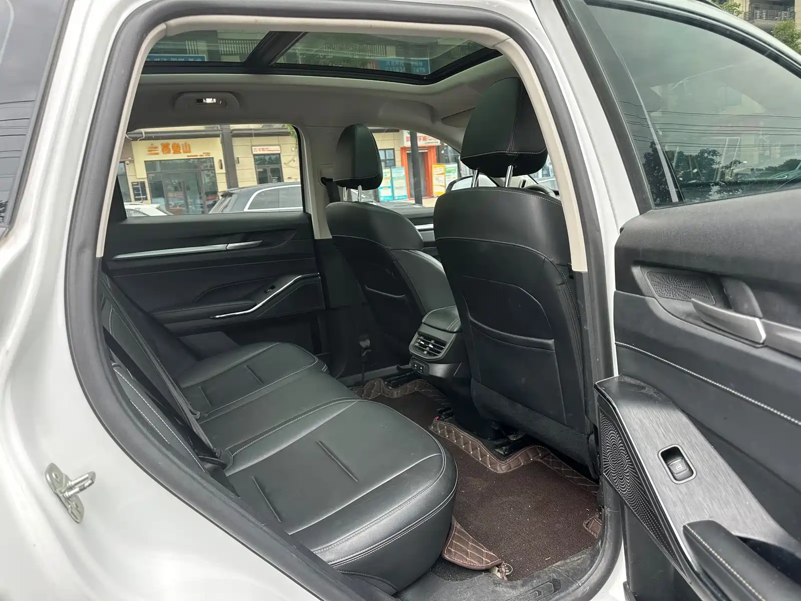 Фото 13 - Haval H6