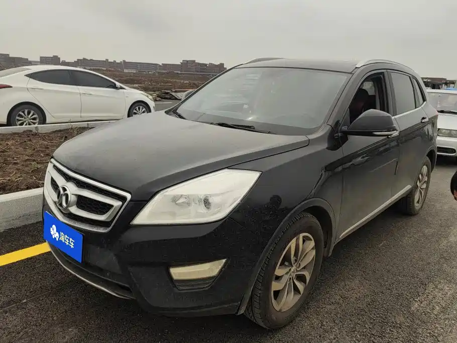 BAIC Senova X65 2015 2015 2.0T Automatic Elite