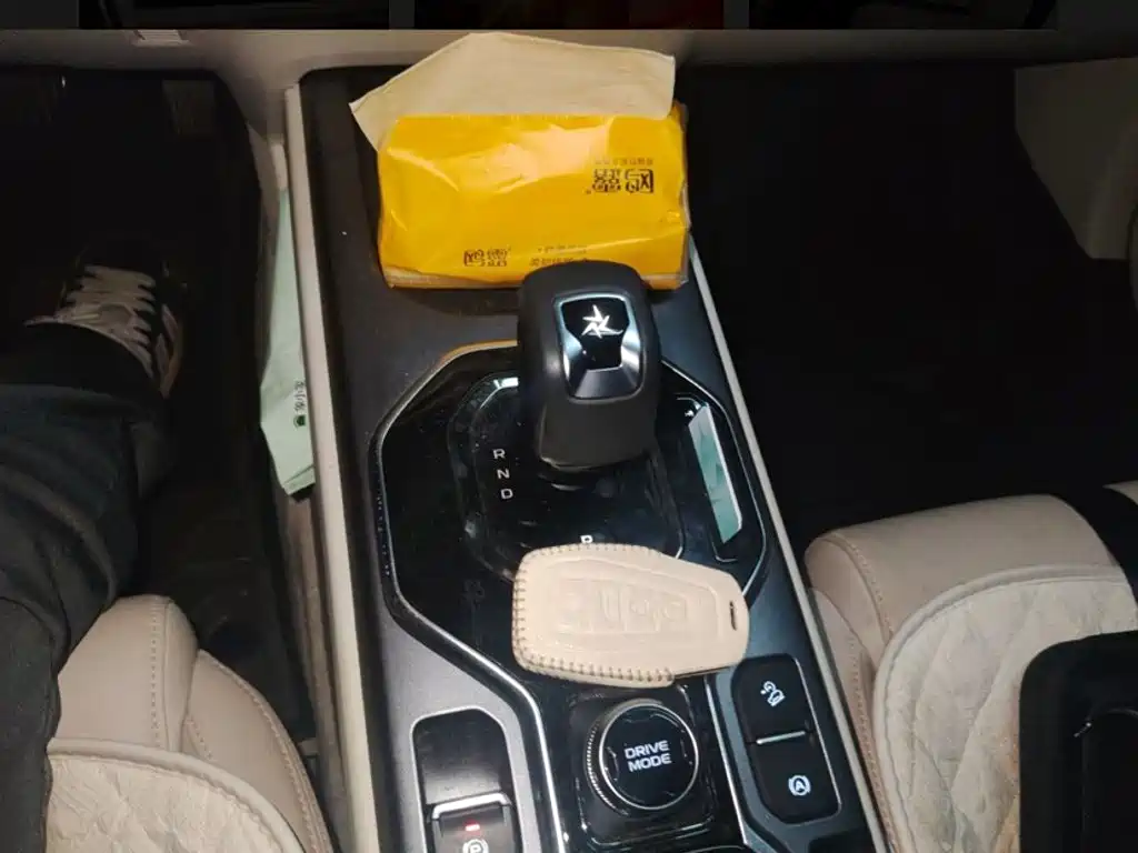 Geely ICON 2023 2023 Model 1.5TD Chocolate Deluxe Edition