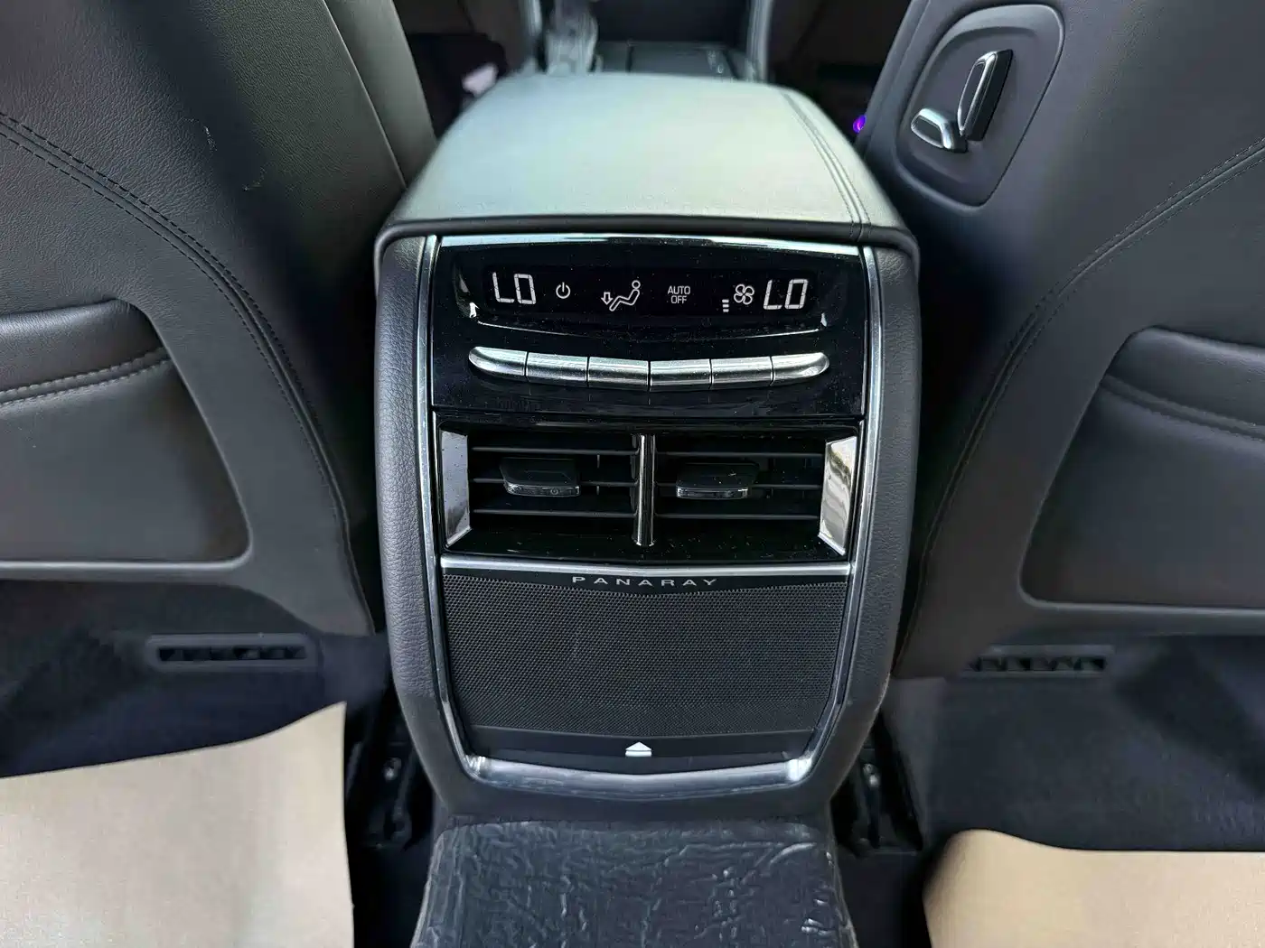 Фото 10 - Cadillac CT6