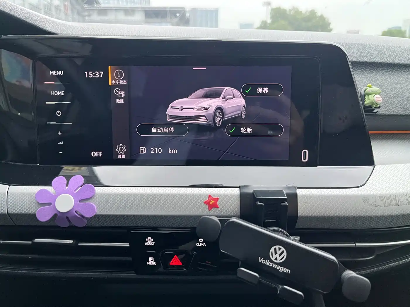 VOLKSWAGEN GOLF