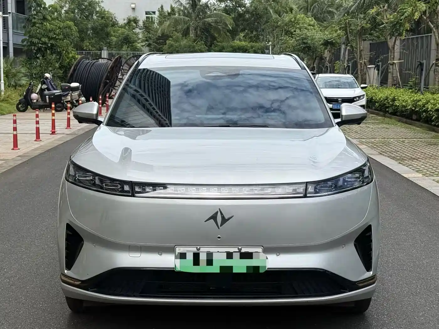 Dongfeng Yipai eπ008 2025 2024 636Max Pure Electric 6-Seater