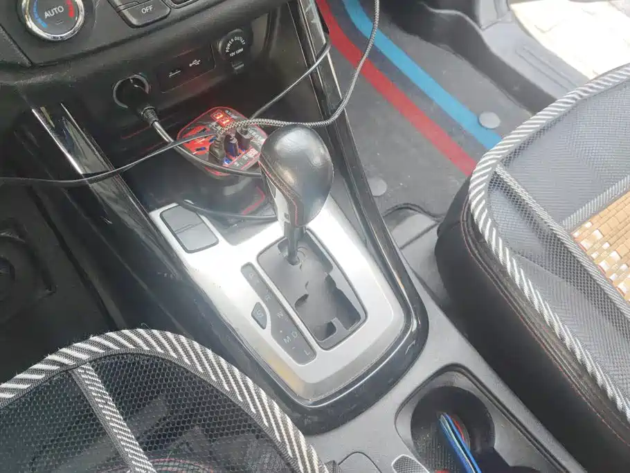 Chery Tiggo 5 2015 2015 2.0L CVT Family Premium