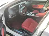 Photo 9 - Jaguar XEL