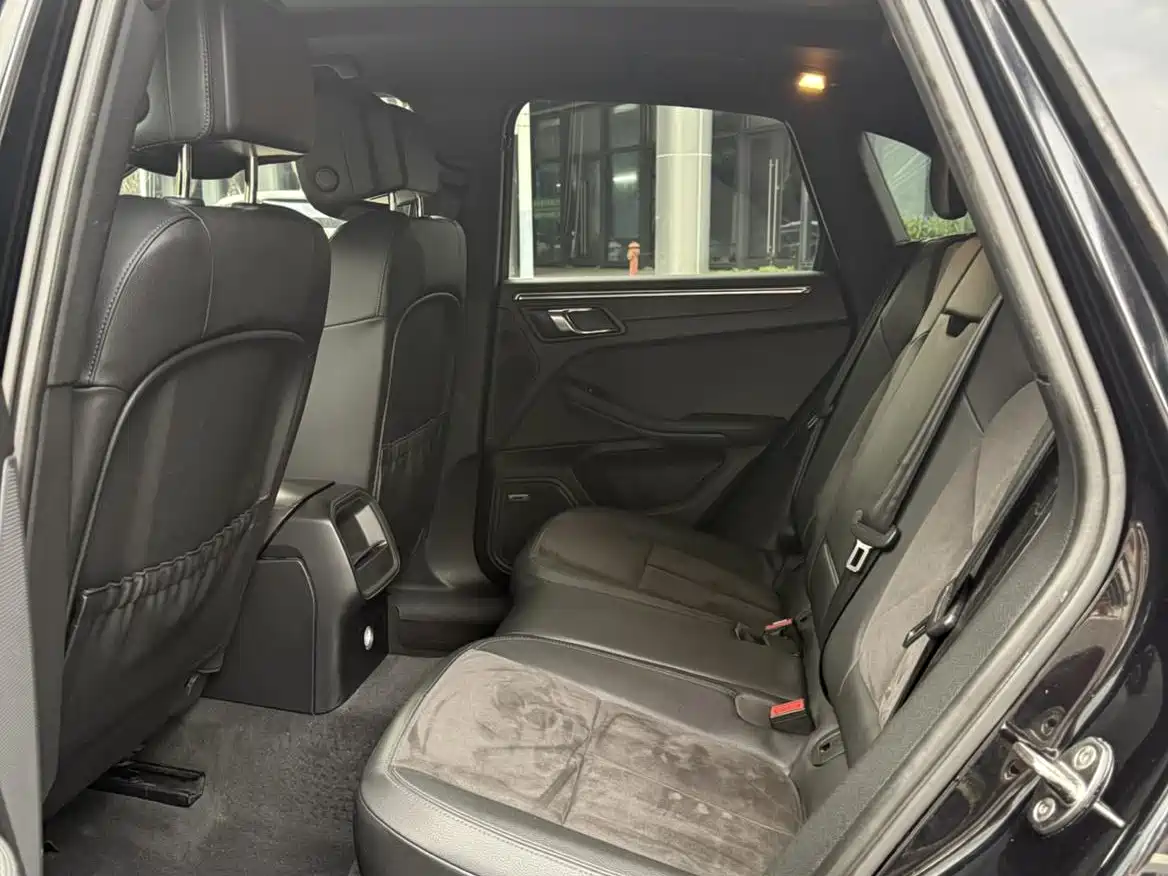 Porsche Macan 2014 Macan 2.0T фото 9