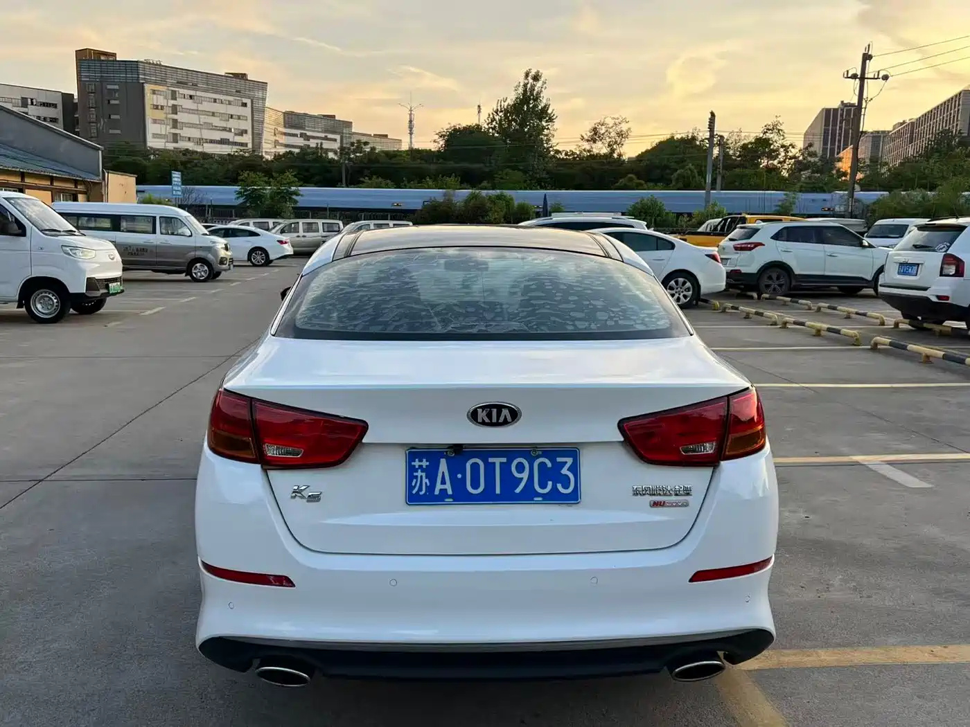 Kia K5 2015 2014 2.0L Automatic LUXURY