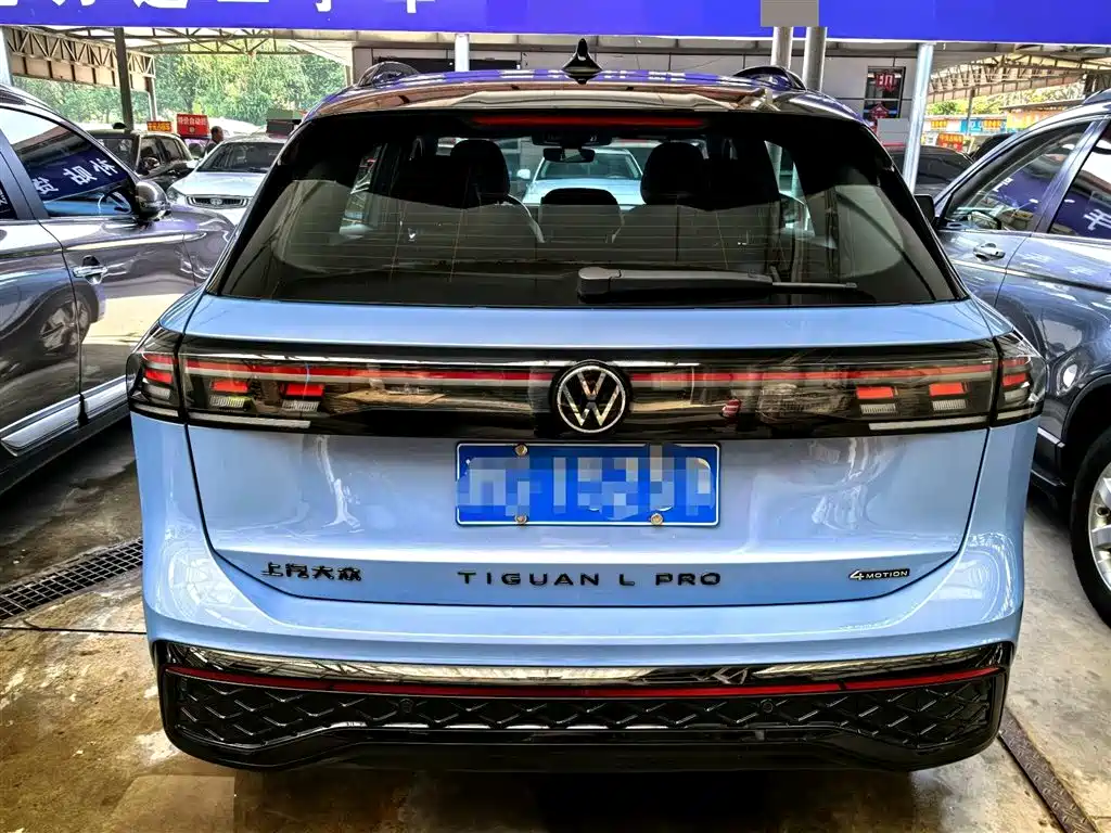 Volkswagen Tiguan L 2024 PRO 380TSI 4WD R-Line Premium Edition фото 7
