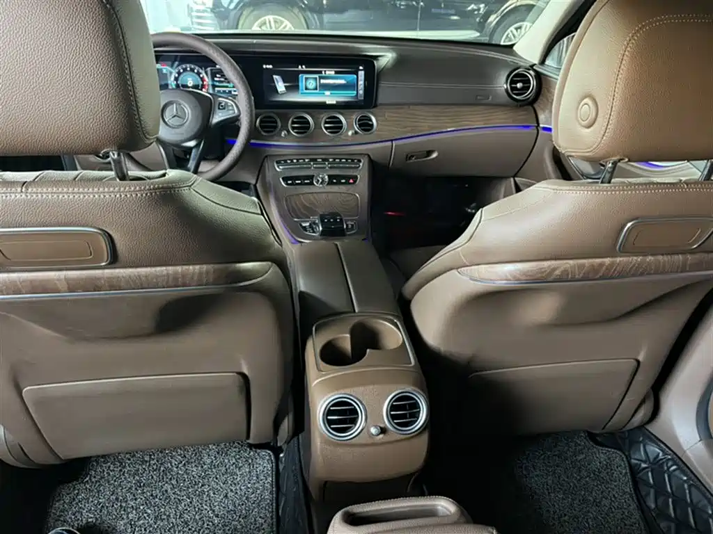 Mercedes-Benz E-Class 2018 Facelift E 200 L фото 14