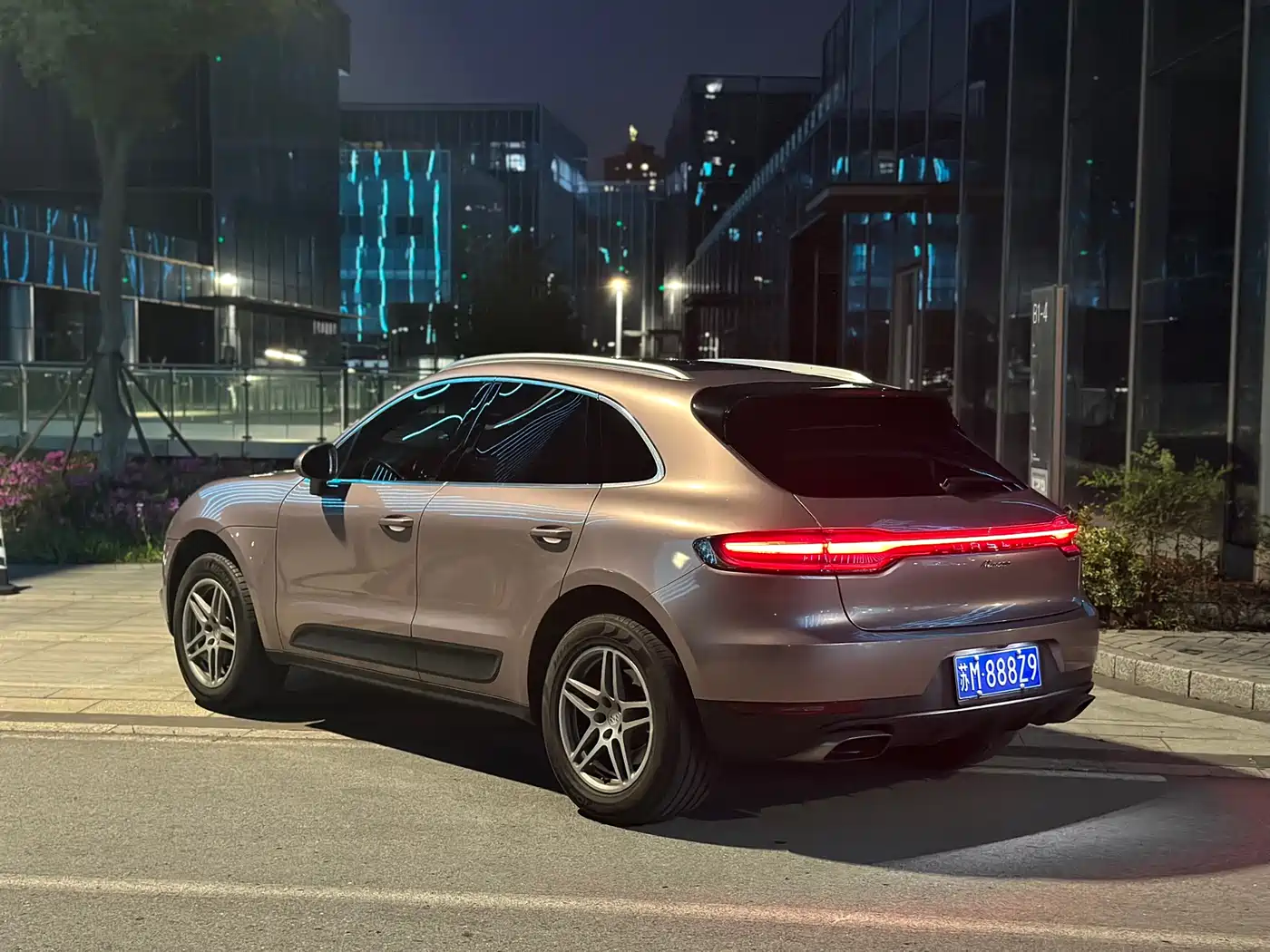 Porsche Macan 2018 Macan 2.0T фото 4
