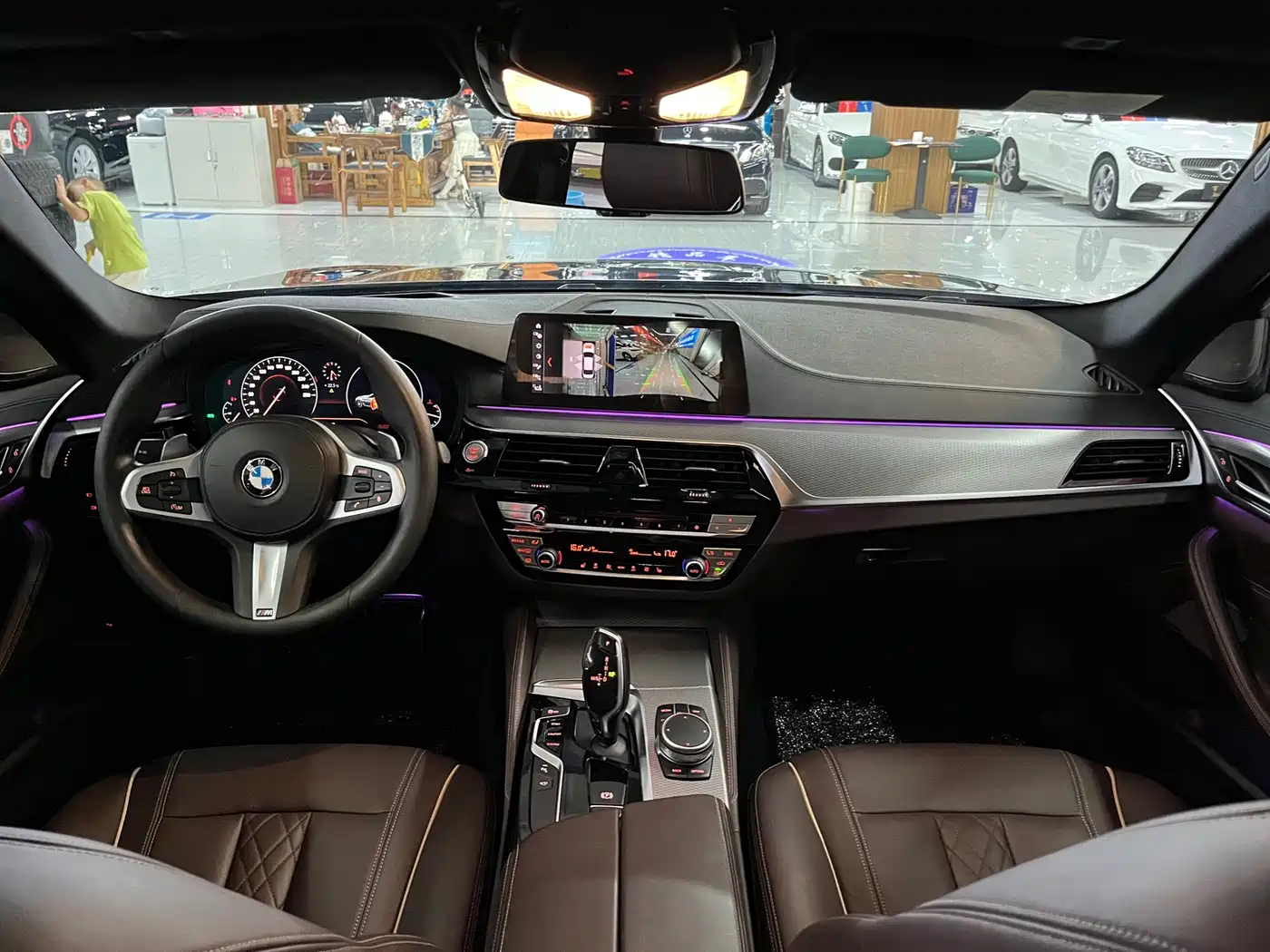 BMW 5 Series 2019 530Li xDrive Luxury Package фото 12
