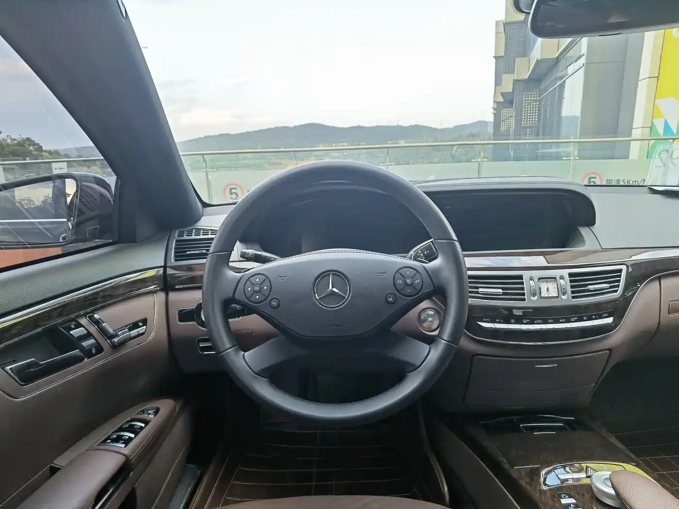 Mercedes-Benz S-Class 2012 S 300 L Premium Grand Edition фото 14