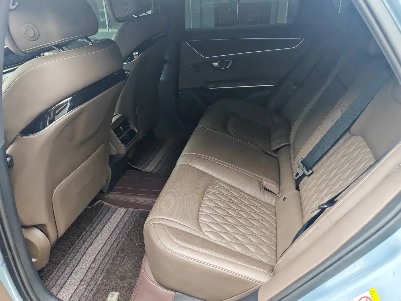 BYD Han 2023 DM-i Champion Edition 121KM Premium фото 15