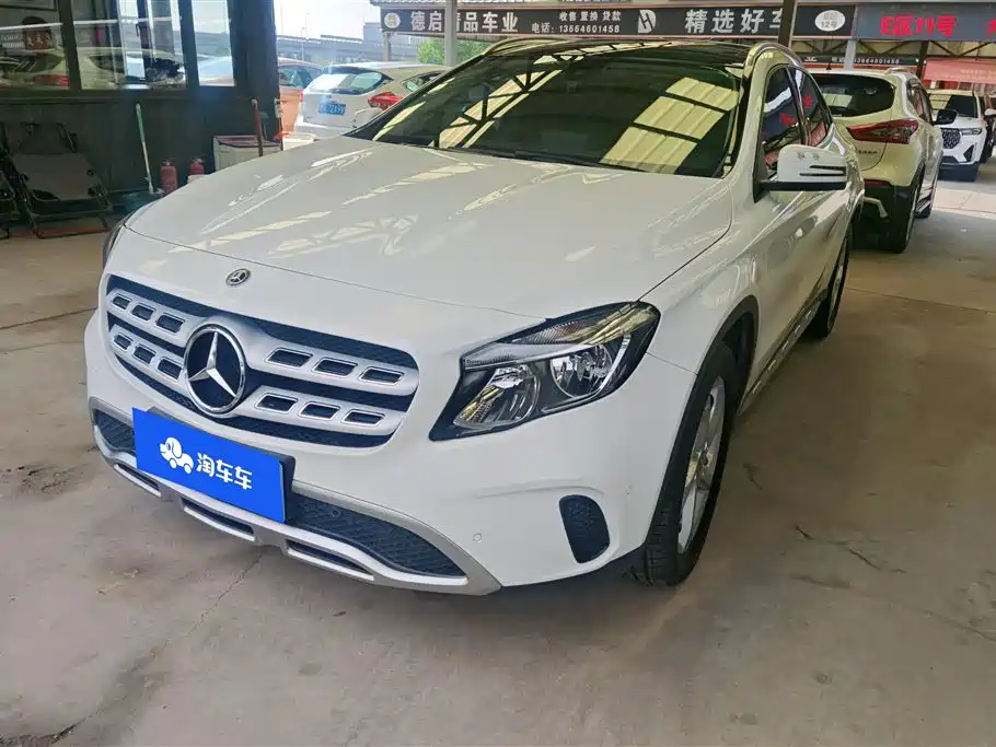 Mercedes-Benz GLA 2018 GLA 200 Dynamic