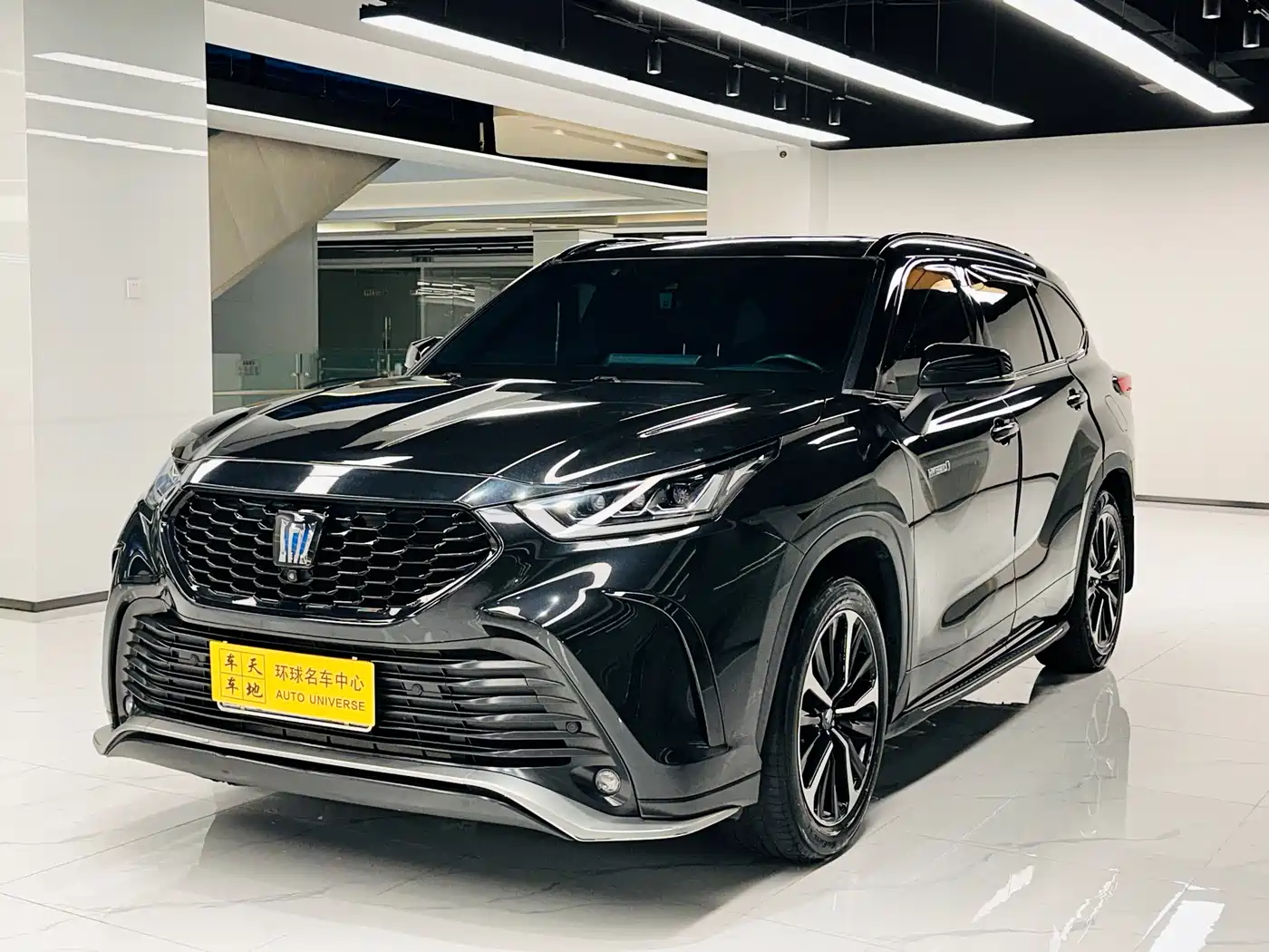 Toyota Crown Kluger 2021 2.5L HEV 4WD Premium