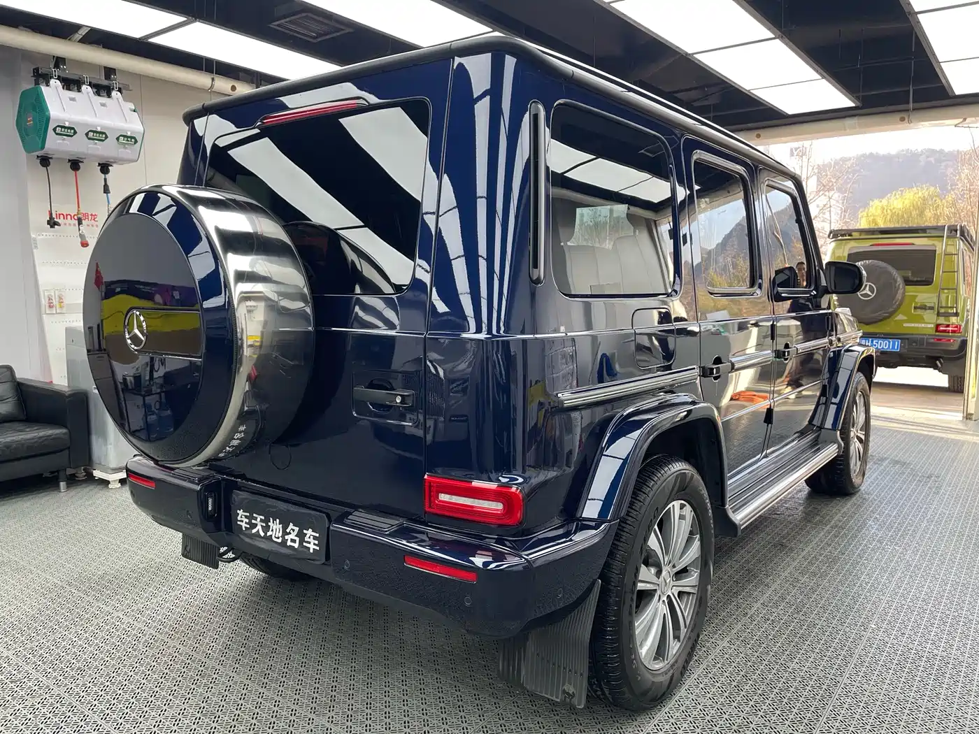 Mercedes-Benz G-Class 2019 G 500 фото 11