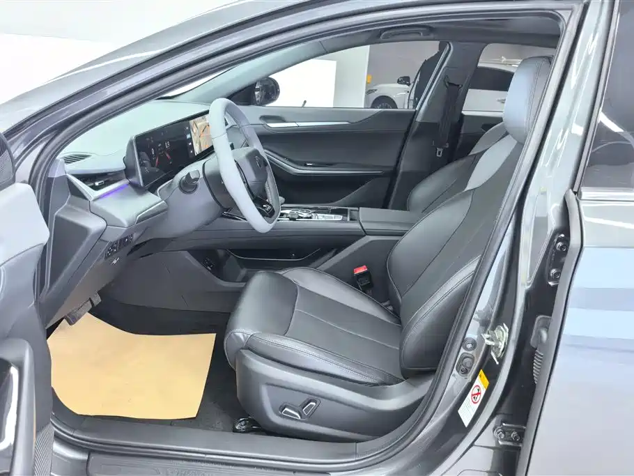 CHANGAN RUICHENG PLUS