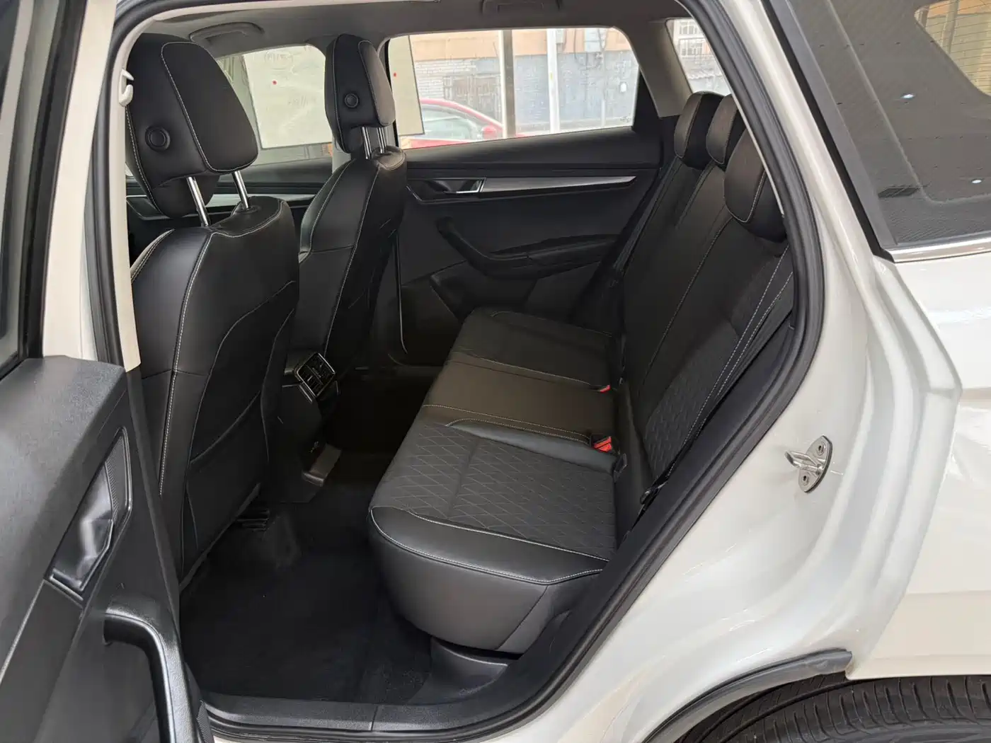 Škoda Karoq 2021 TSI280 Luxury Edition фото 18
