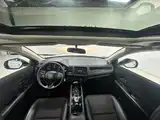 Photo 9 - Honda Vezel