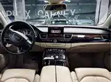 Фото 8 - Audi A8