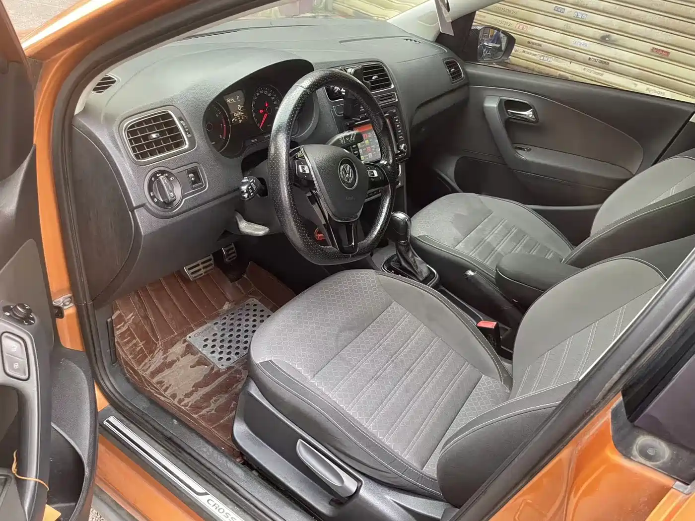 Фото 4 - Volkswagen Polo