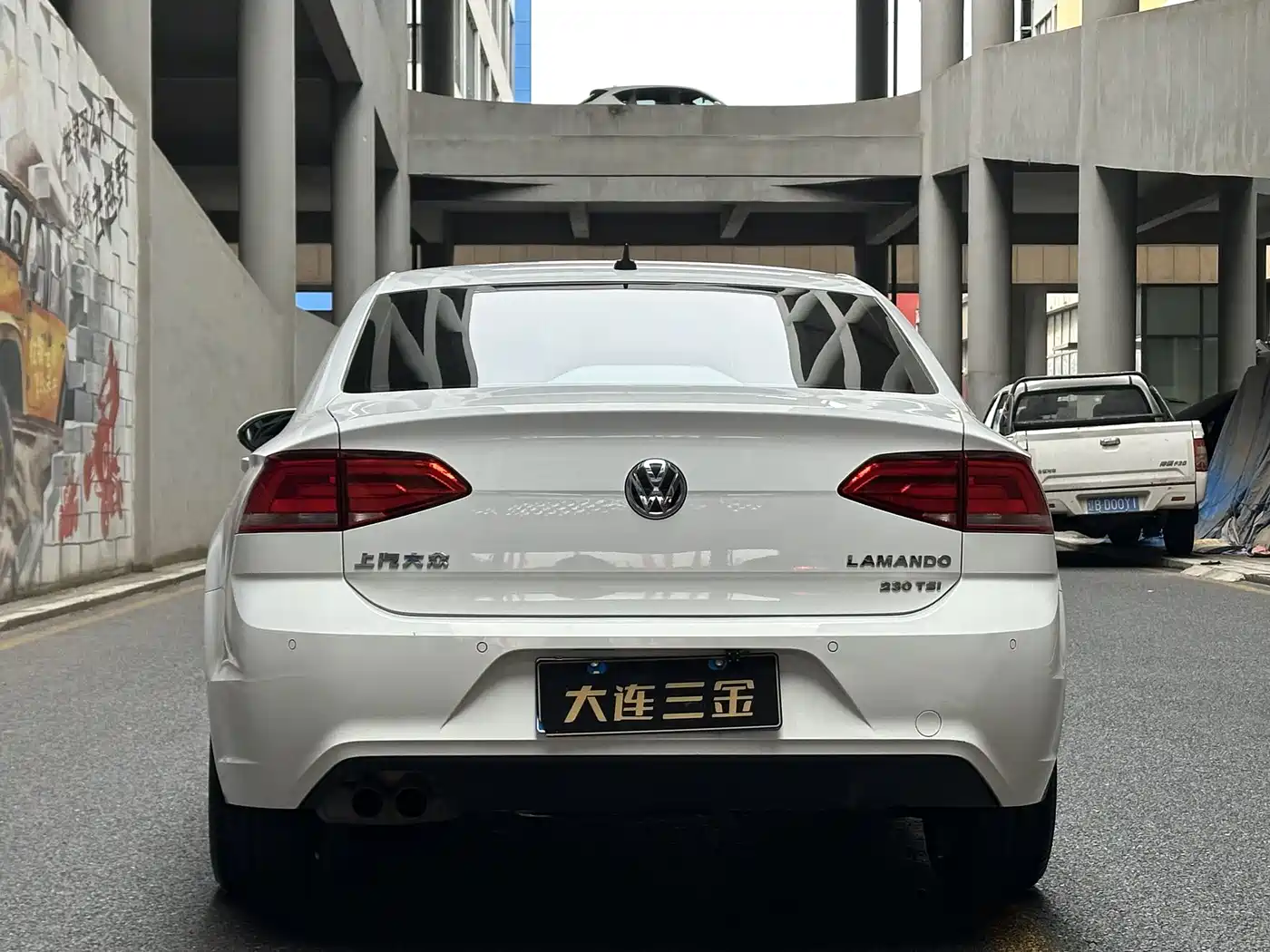 Volkswagen Lamando 2017 230TSI DSG Trend Edition фото 5