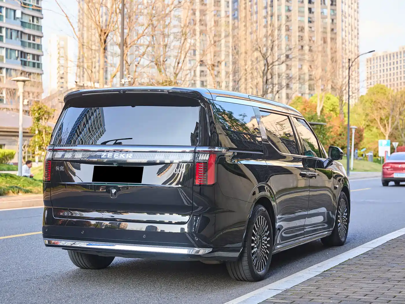 ZEEKR EXTREME KRYPTON 009
