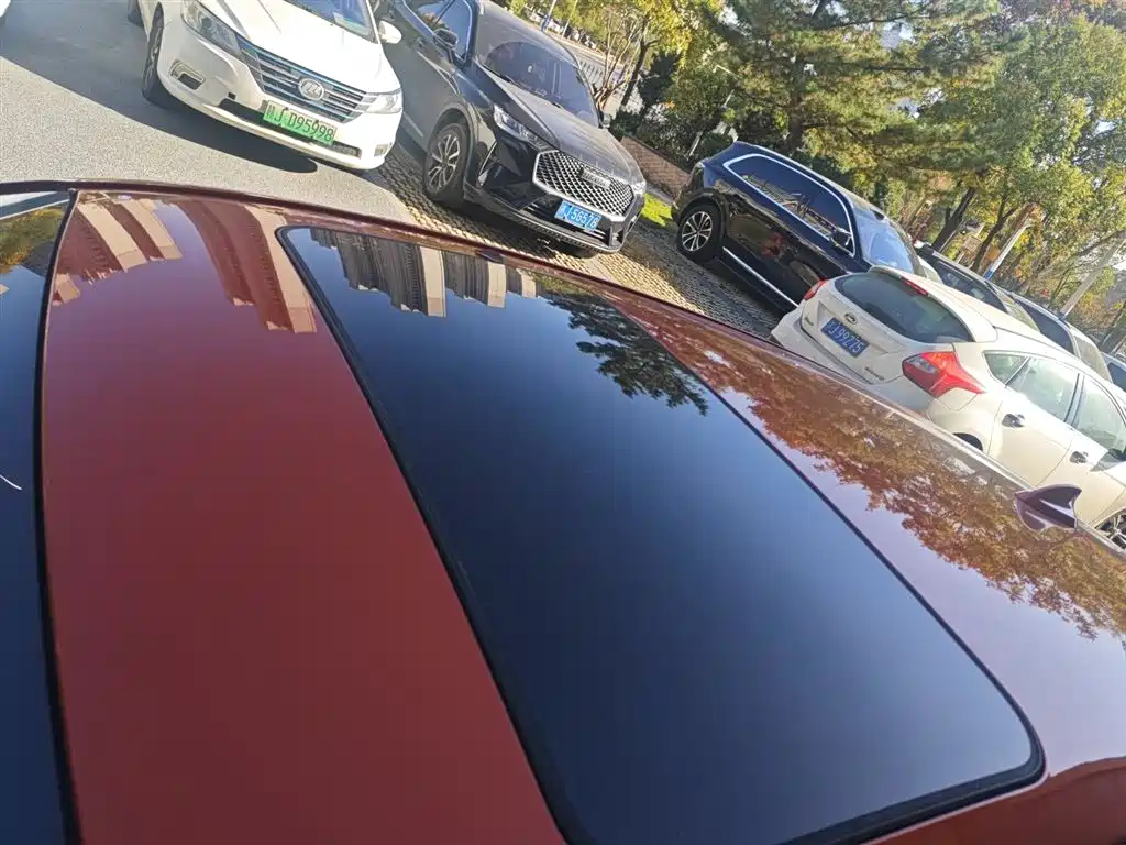 BMW 1 Series (Import) 2013 Facelift 118i Sport Model фото 27