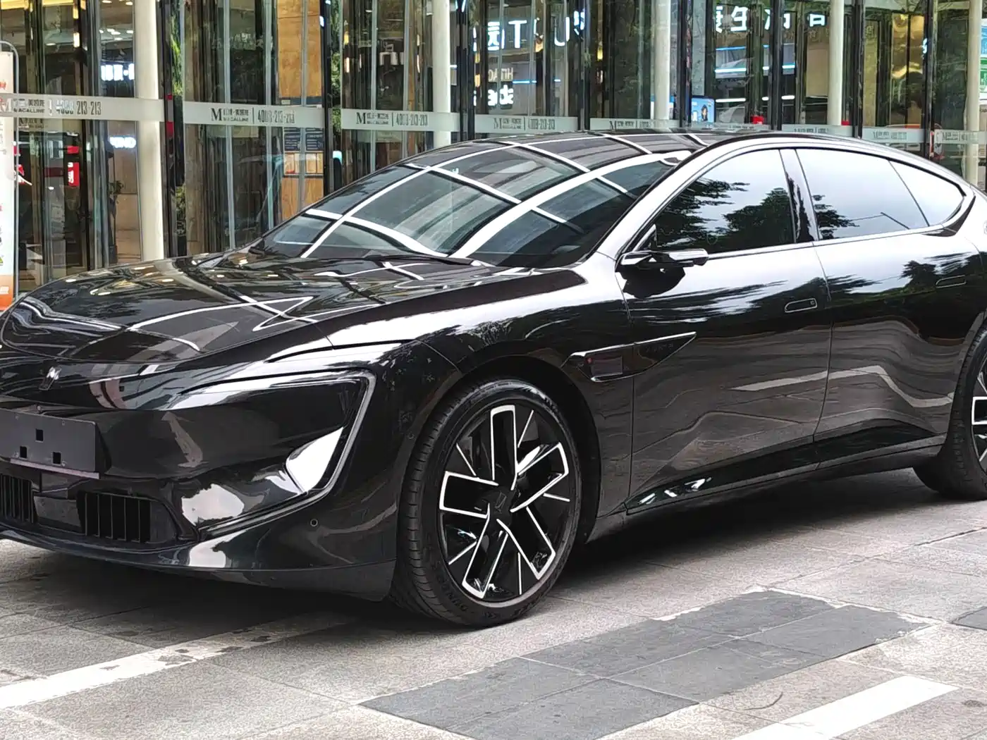 Avatr 12 2026 2025 Facelift Ultra EV AWD