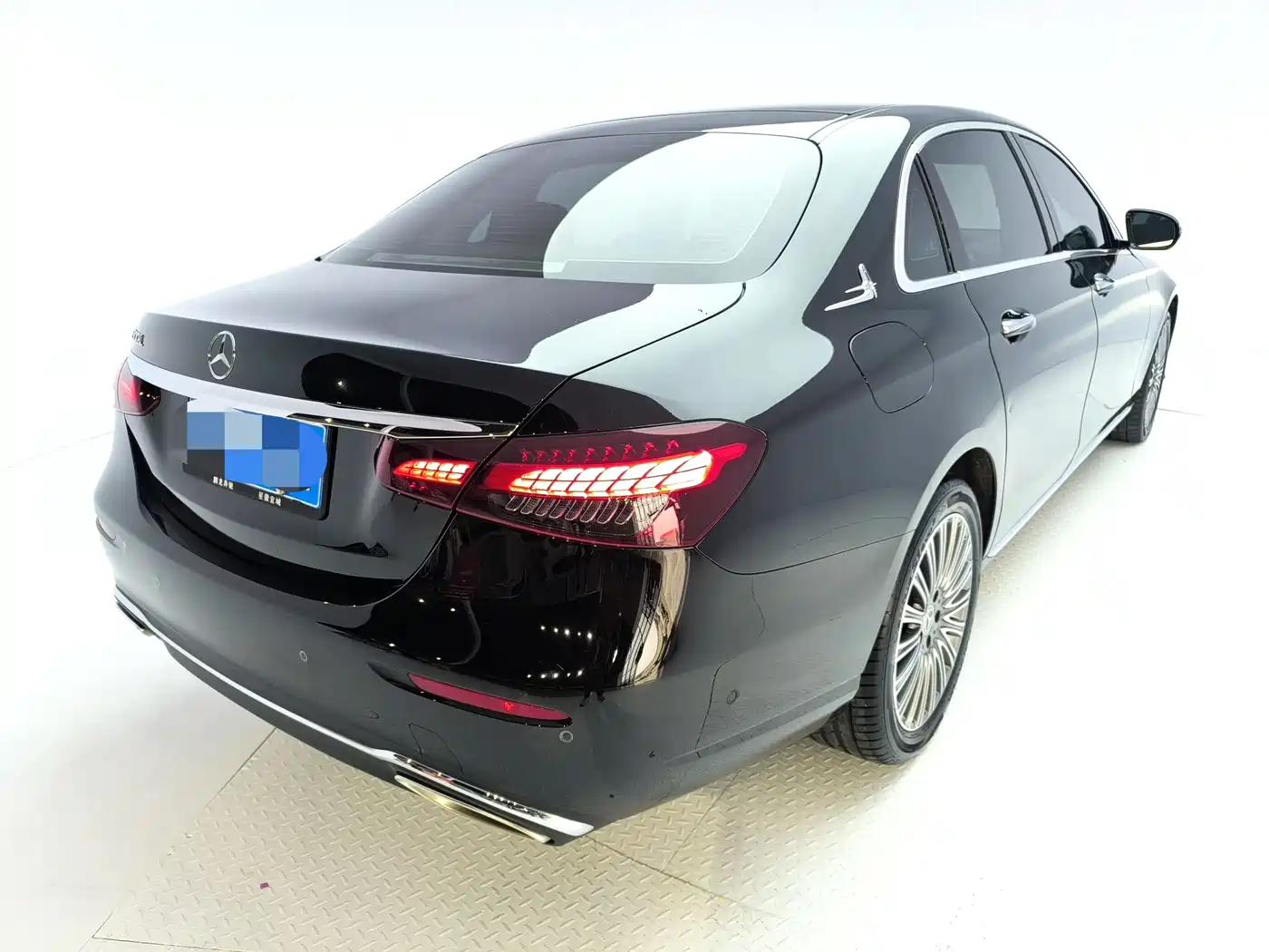 Mercedes-Benz E-Class 2023 Facelift E 300 L Fashion фото 6