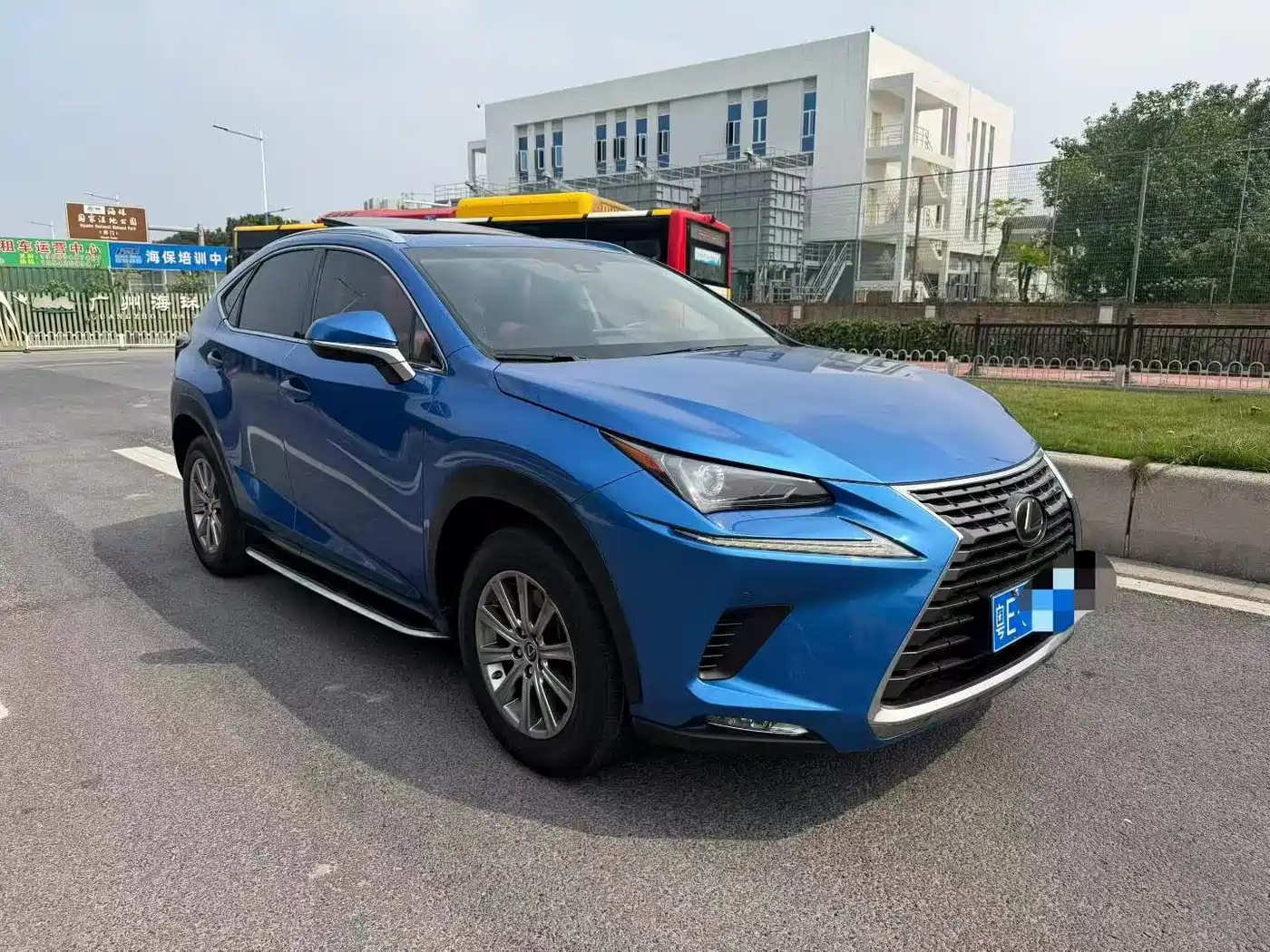 Lexus NX 2018 Model 200 AWD Fengshang Edition China V фото 3
