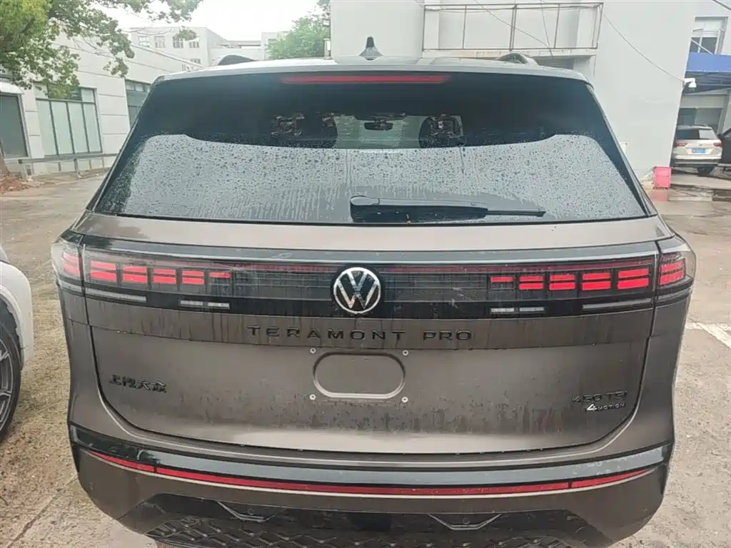 Volkswagen Teramont 2025 Teramont Pro 450TSI 4WD Summit Edition фото 10