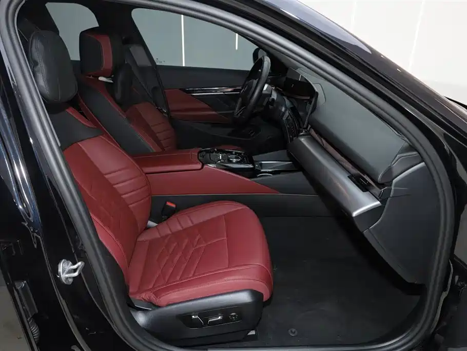 BMW i5 2025 eDrive 40L M Sport Package фото 12