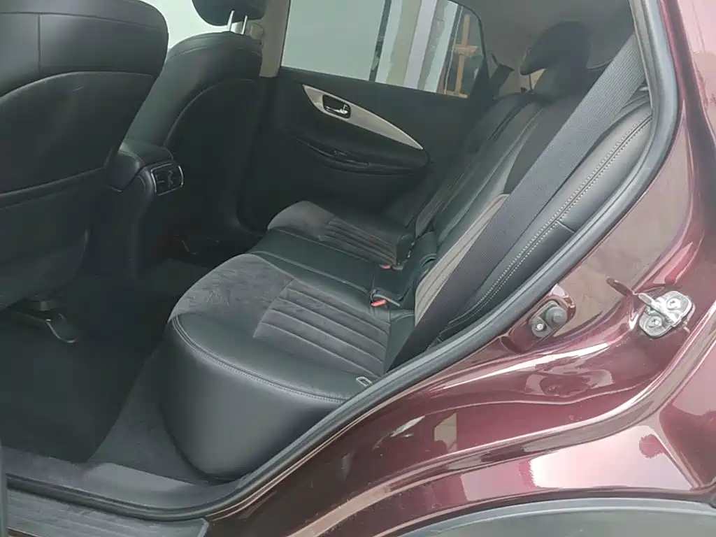 Infiniti QX50 2018 2015 2.5L Comfort Edition