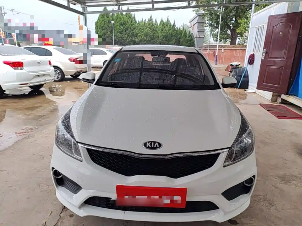 Kia K2 2018 2017 Sedan 1.4L MT 15th Anniversary Special Edition GLS