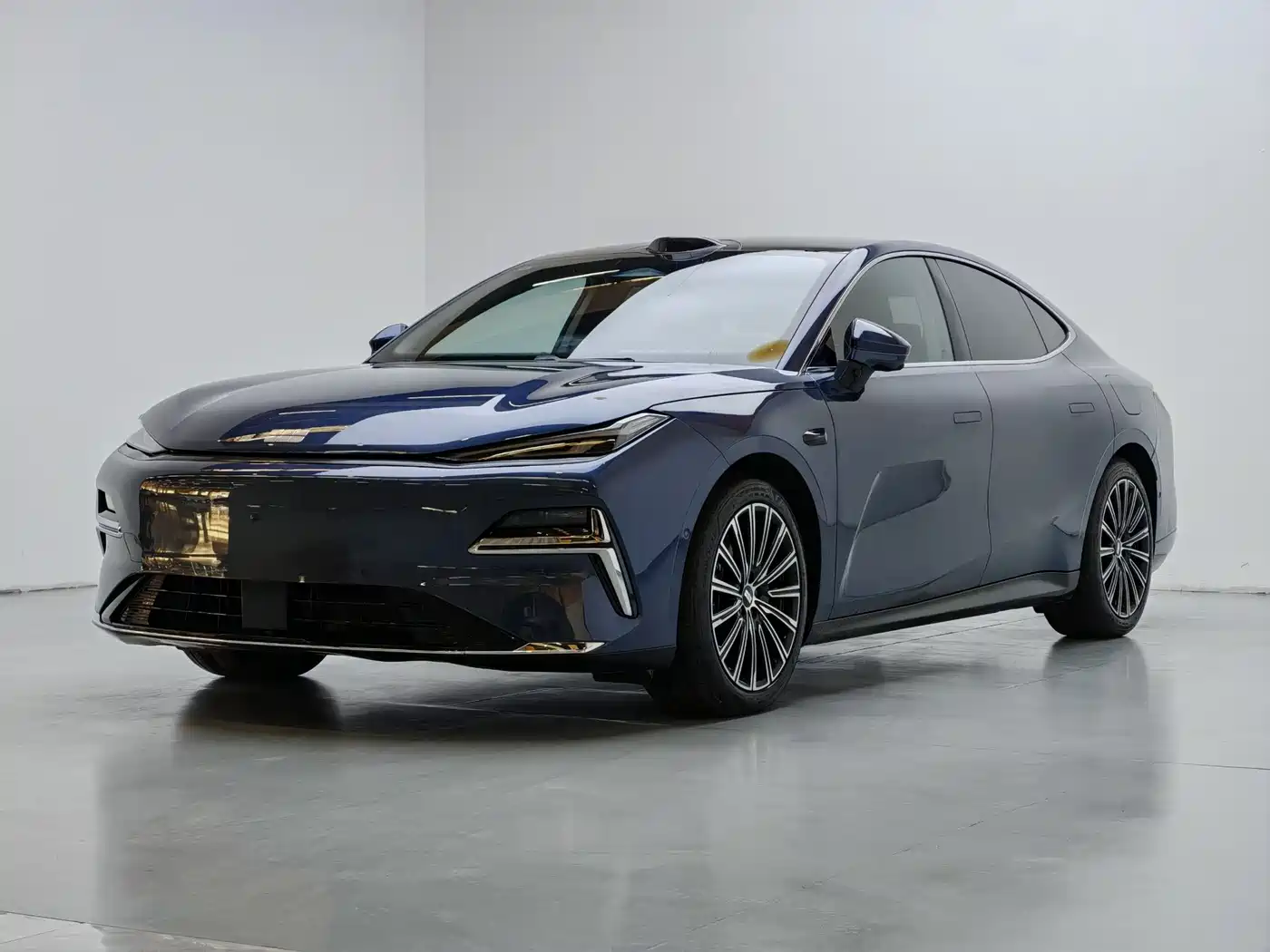 Geely Galaxy Galaxy Xingyao 8 2025 130km EM-P Starship Edition