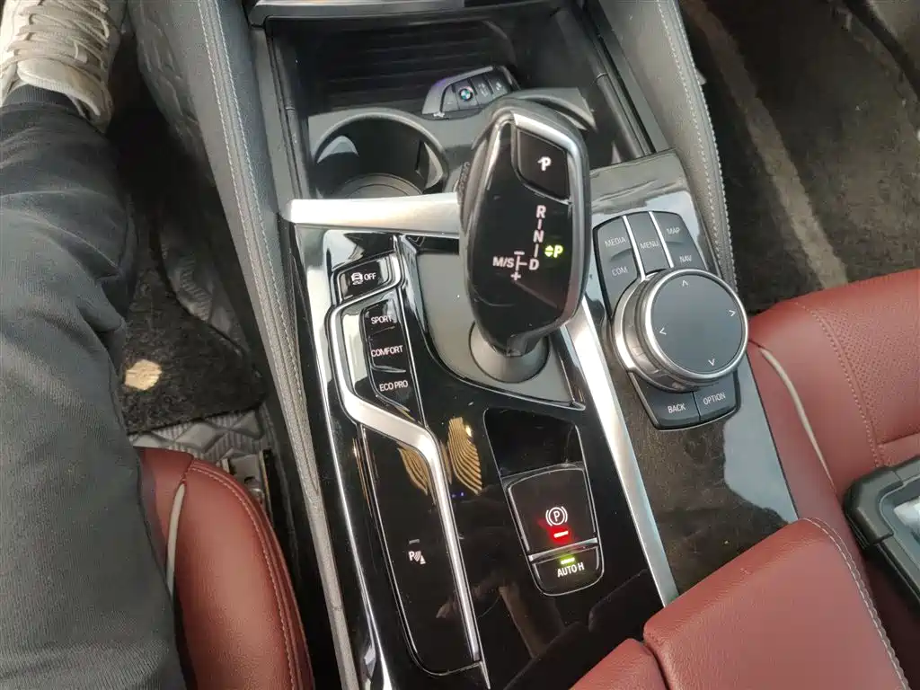 BMW 5 Series 2021 Facelift 525Li M Sport Package фото 6