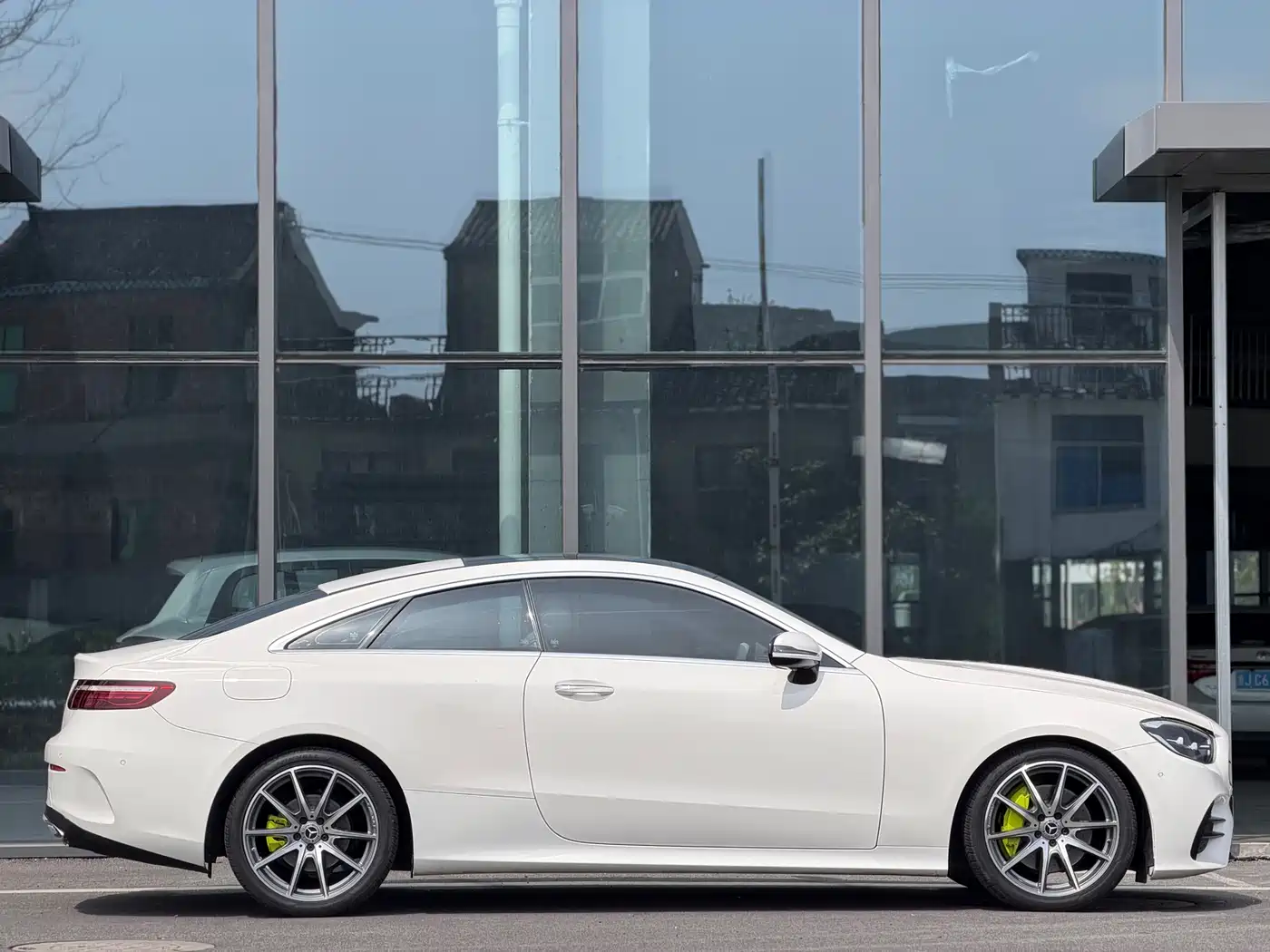 Mercedes-Benz E-Class (Import) 2021 E 260 Coupe фото 3