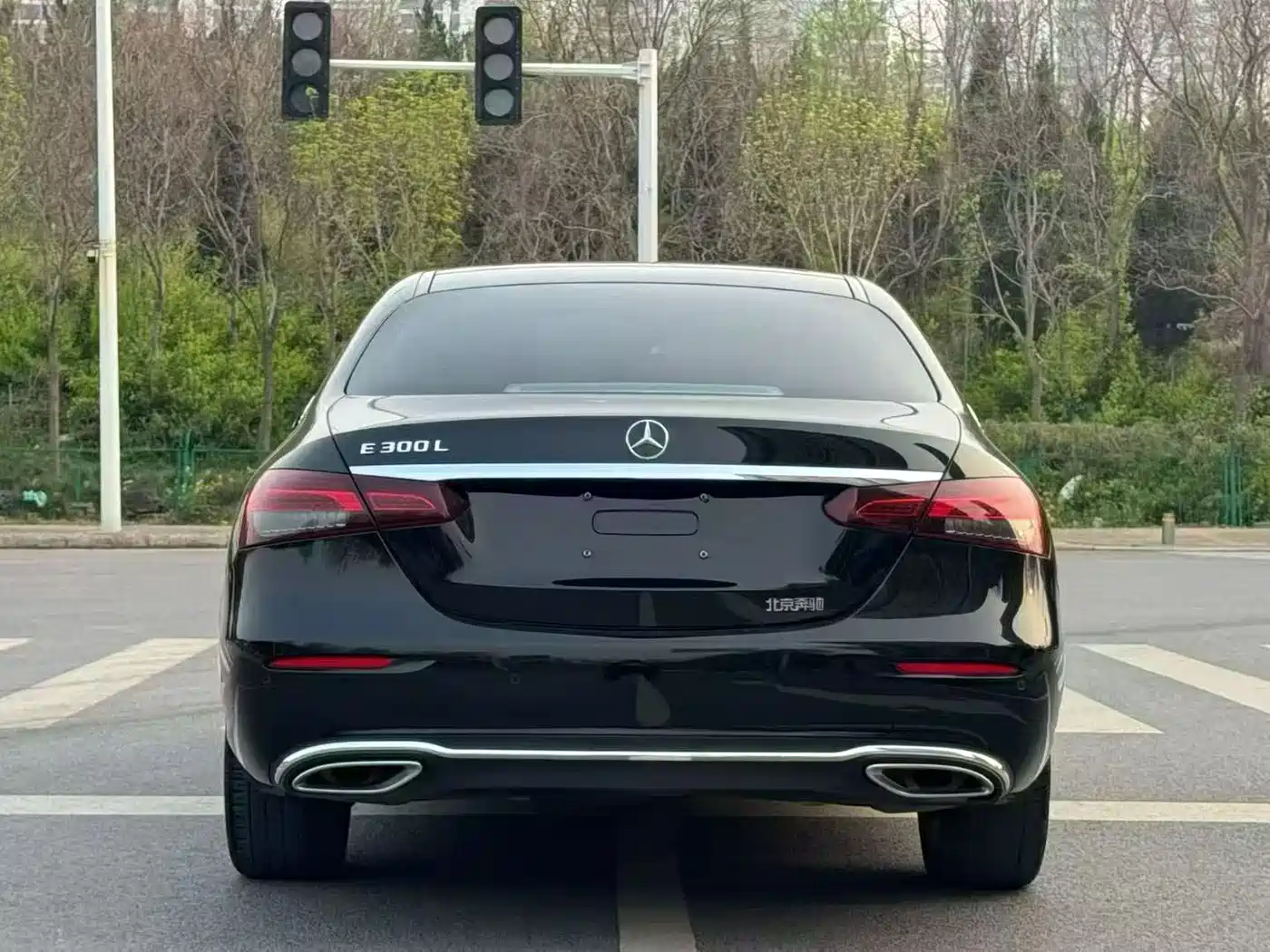 Mercedes-Benz E-Class 2021 E 300 L Luxury фото 8
