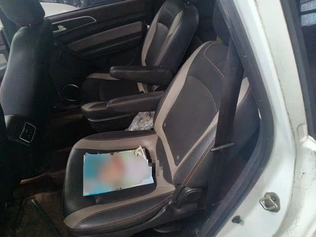 BAIC Huansu H3 2016 2015 1.5L Manual Comfort