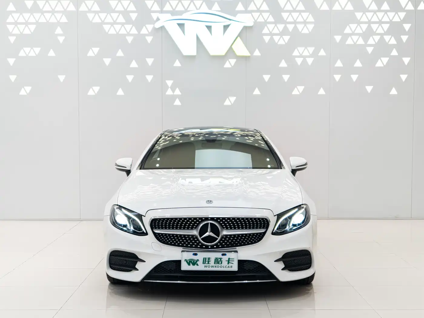 Mercedes-Benz E-Class (Import) 2019 E 200 Coupe фото 2